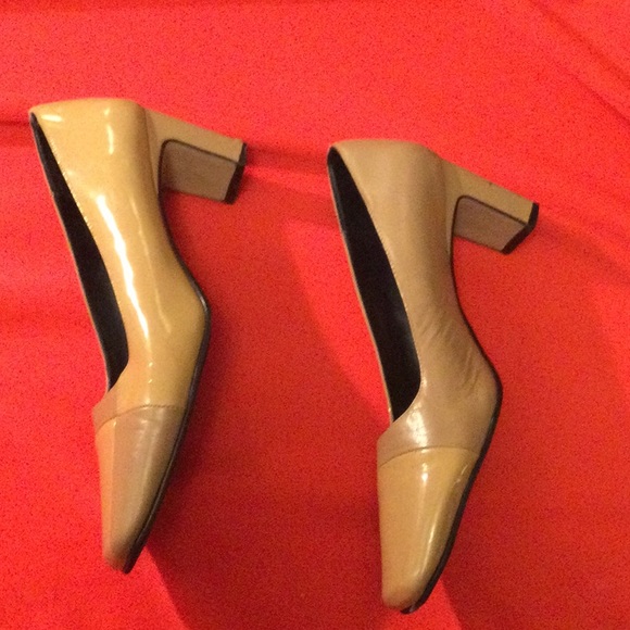Genuine Leather Square Toed Pumps - Picture 1 of 6